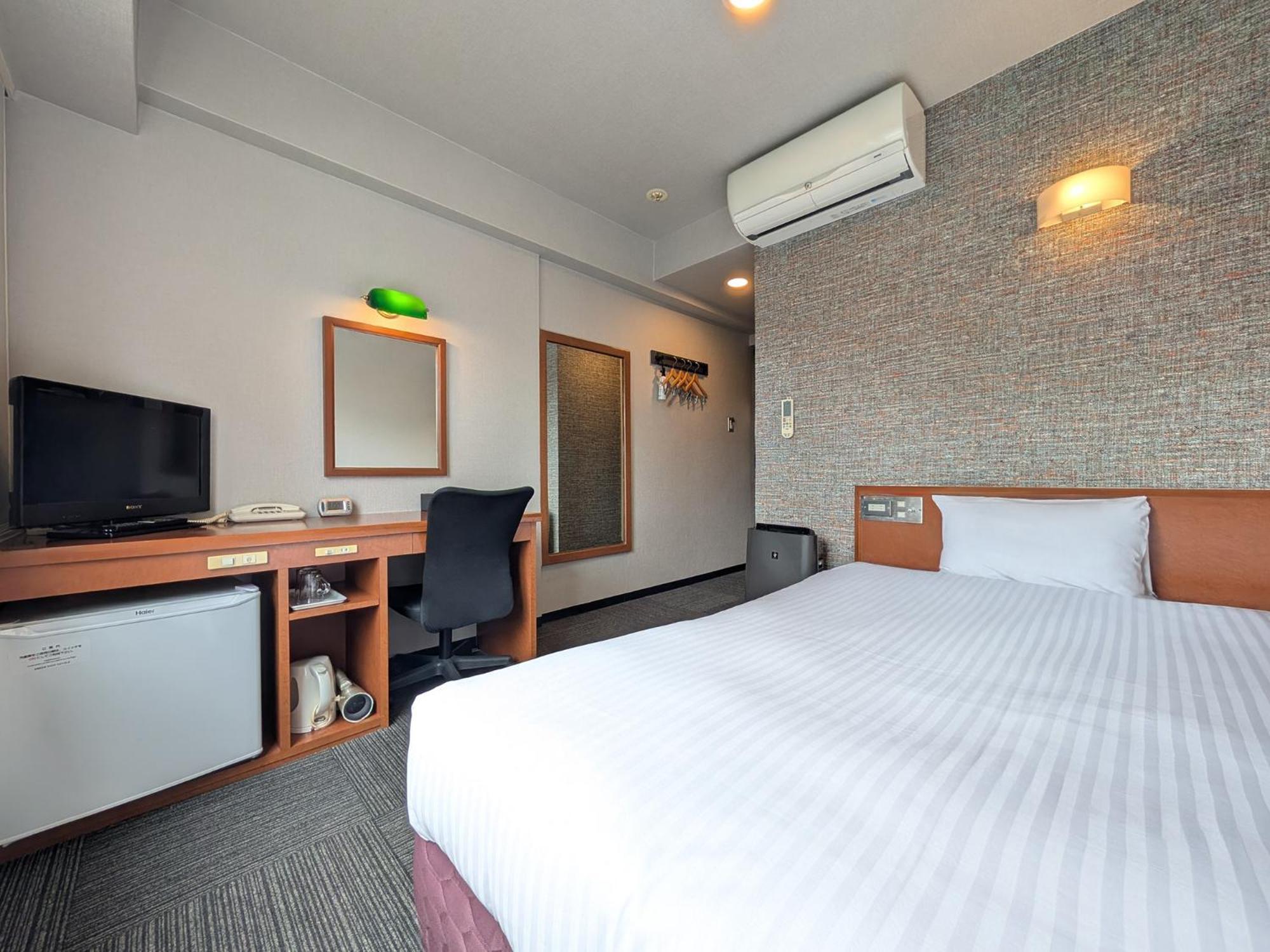 Gr Hotel Ginzadori Kumamoto Exteriör bild